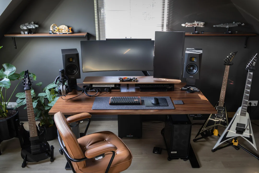 Desk Overhaul 2025
